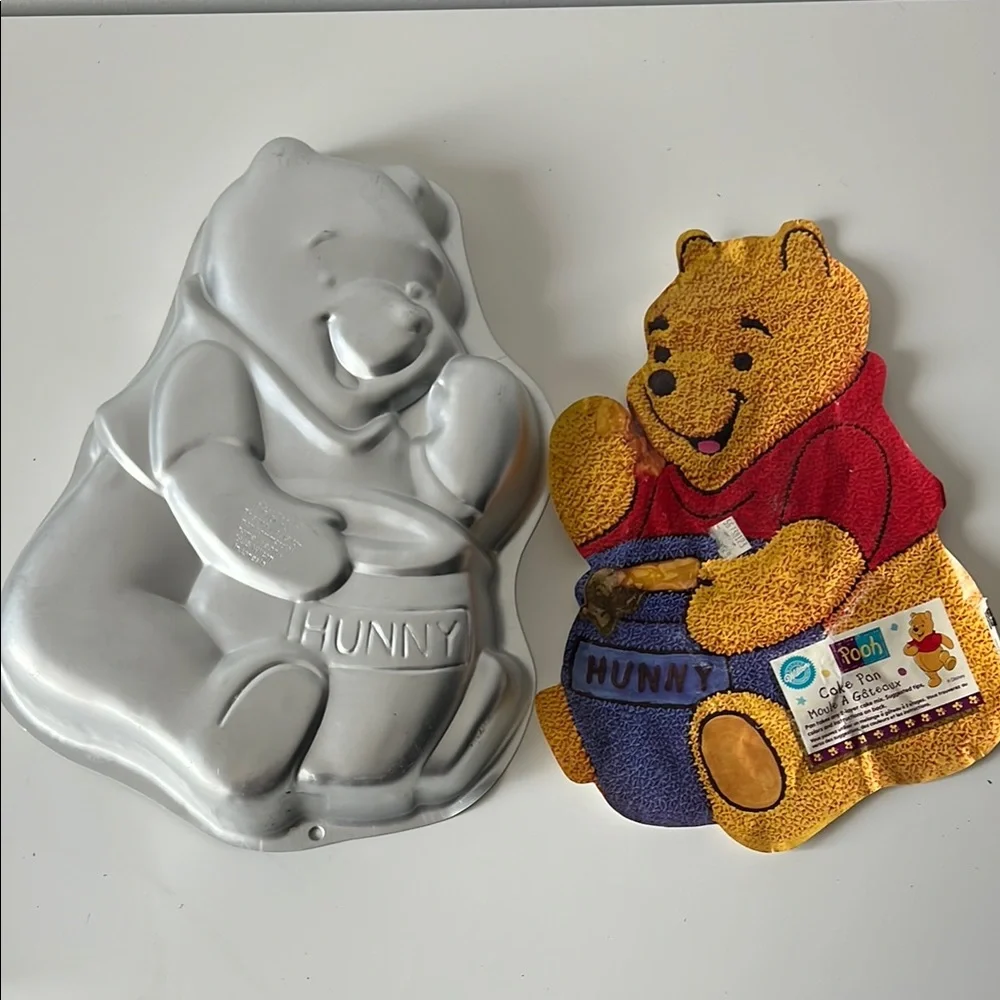 Vintage Disney Winnie the Pooh Cake Pan